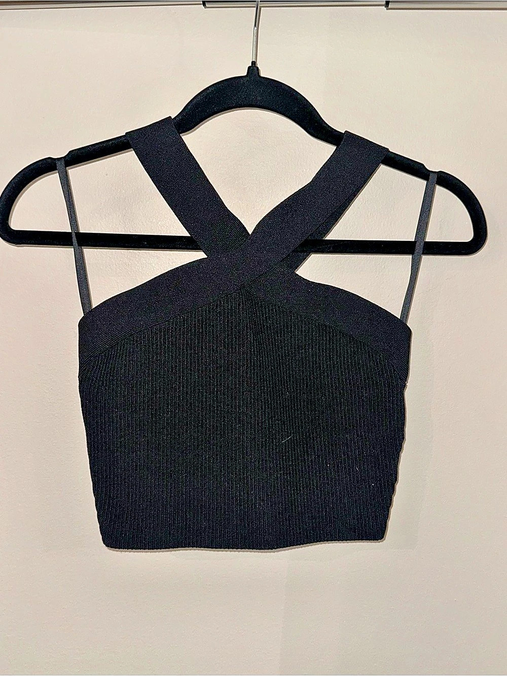 Babaton Sculpt Knit Criss Cross Cropped Tank Black Medium